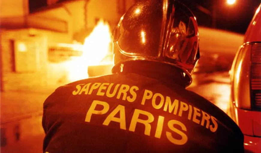 Incendiu de proporţii la Consiliul de Stat din Paris. Peste 400 de persoane, evacuate