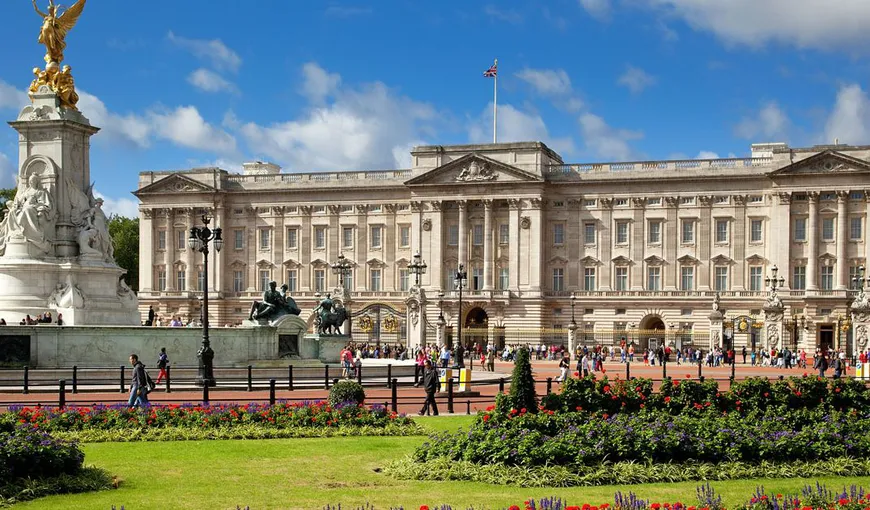 Regina Elisabeta a II-a, criticată de popor pentru că renovează Palatul Buckingham din banii publici