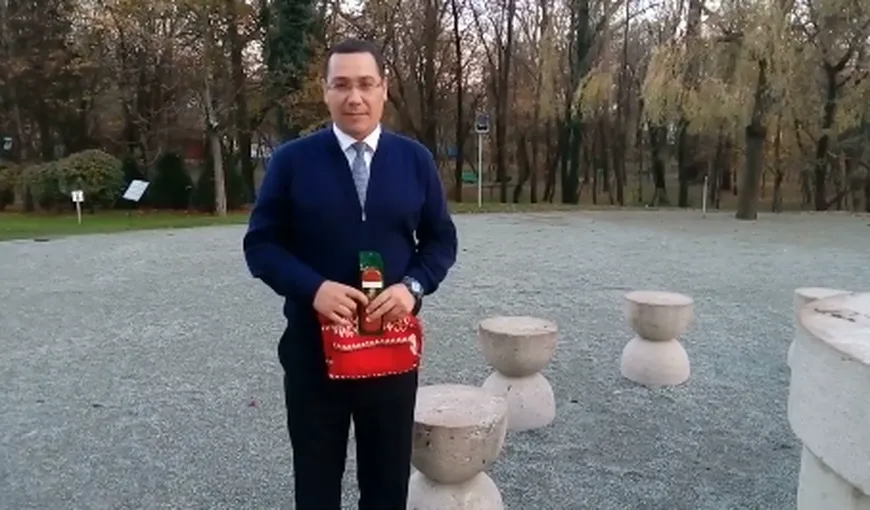 Ponta, mesaj pentru Iohannis: Vă rog, să învăţaţi că pe Masa Tăcerii nu se mănâncă nici măcar salam săsesc VIDEO