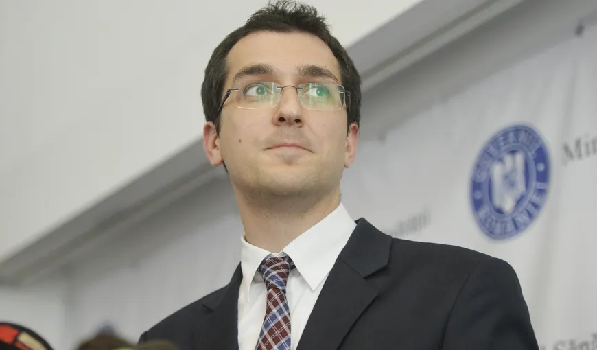 Vlad Voiculescu, despre cazul chirurgului Burnei: Fie are doar o problemă de corupţie, fie avem o problemă gravă de sistem