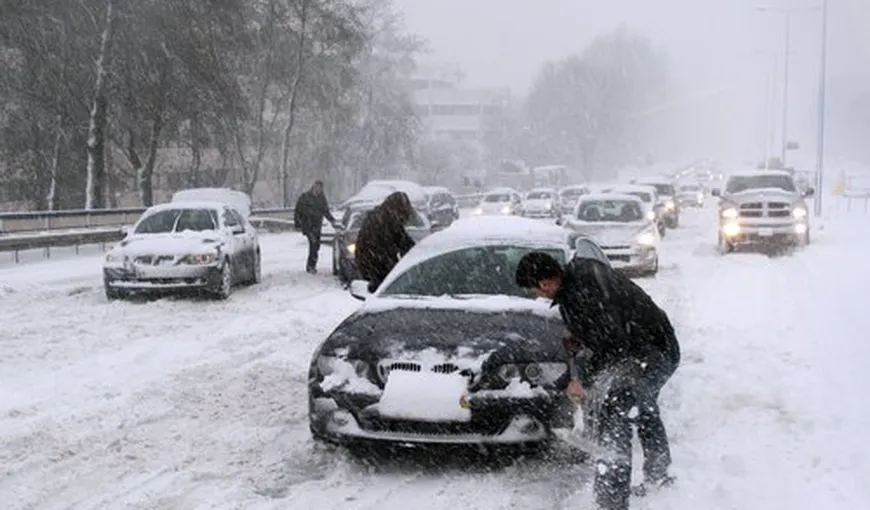 Cum să conduci pe timp de iarnă, astfel încât să nu dai de necaz. Vezi regulile care îţi vor salva viaţa