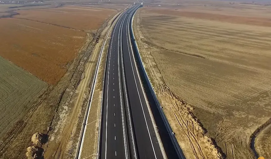 România încheie 2016 cu două autostrăzi-muzeu, finalizate, dar pe care nu circulă nimeni
