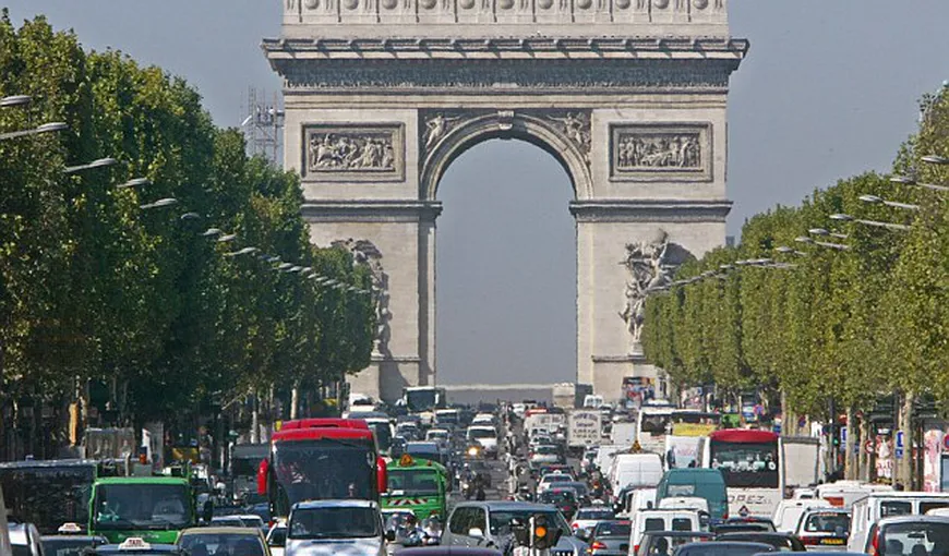 La Paris, ca pe vremea lui Ceauşescu: Vor circula numai autoturismele cu număr par
