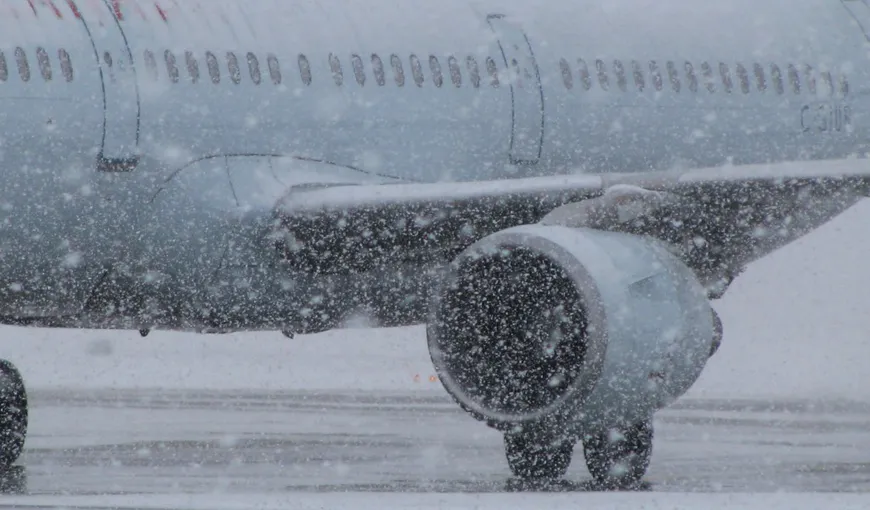 Compania Naţională Aeroporturi Bucureşti: Traficul aerian se desfăşoară normal, în condiţii de iarnă