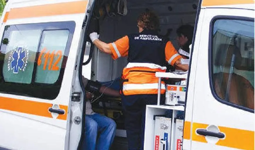 Zeci de voluntari sunt aşteptaţi să ajute echipele Ambulanţei Prahova:” Reprezintă o gură de oxigen în penuria de resurse umane”