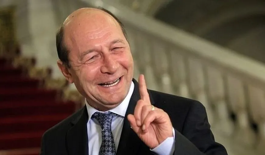 Traian Băsescu: Guvernul acesta trebuie să plece pentru că nu a fost cinstit, a vrut să înşele