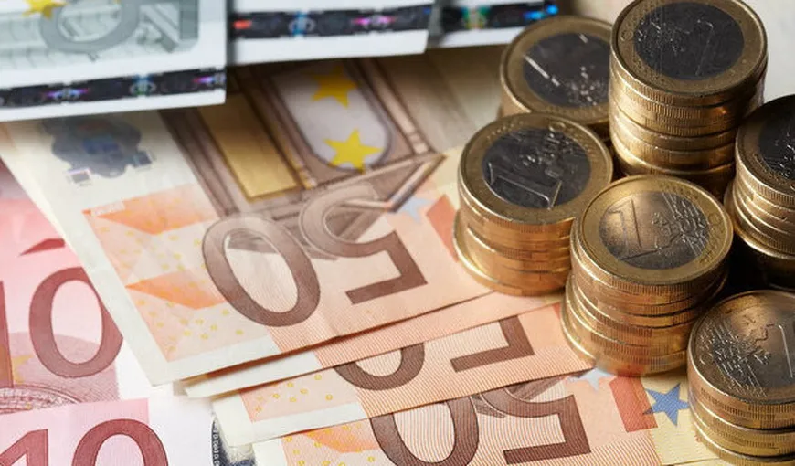Curs BNR 1 februarie: Euro creşte spectaculos, la 4,55 lei, pe piaţa interbancară. Nu s-a mai întâmplat din 2013