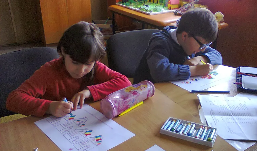 IŞJ Bistriţa-Năsăud a înfiinţat un centru educaţional pentru copiii cu CES în baza unui proiect cu fonduri europene
