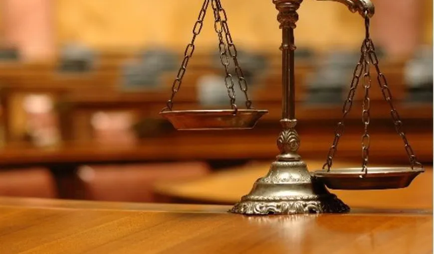 APADOR-CH cere CCR să clarifice sintagma „condamnări penale” legea care interzice condamnaţilor penal să facă parte din Guvern