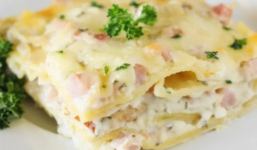 Reţeta zilei: Lasagna cu brânză şi şuncă