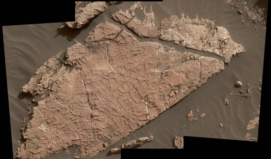NASA, IMAGINEA SĂPTĂMÂNII: Posibile semne ale unei vechi secete pe solul marţian