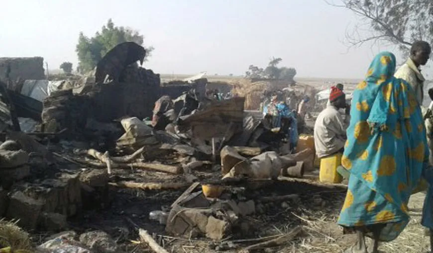 Nigeria: Bilanţul atacului aerian al armatei asupra unei tabere de refugiaţi ar fi ajuns la 170 de morţi