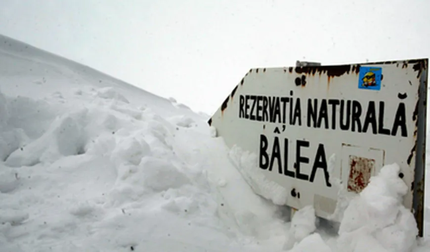 Riscul mare de avalanşe se menține la Bâlea Lac