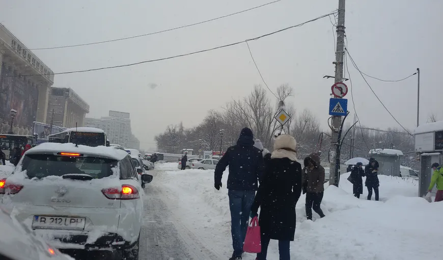 Iarna se întoarce în Bucureşti. Vezi cât o să atingă stratul de zăpadă în Capitală