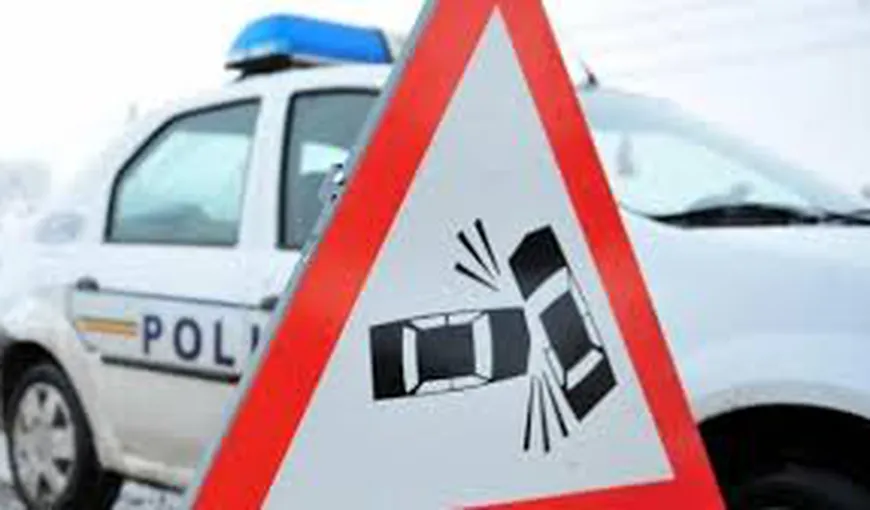 Accident grav pe DN1, în judeţul Sibiu. Două persoane au fost rănite după ce un şofer a adormit la volan