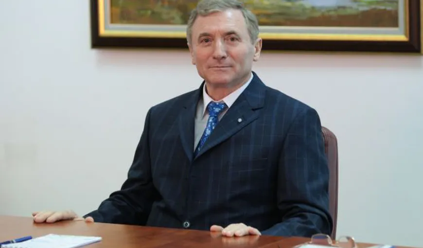 Procurorul general Augustin Lazăr renunţă la procesul împotriva Guvernului pe OUG 13
