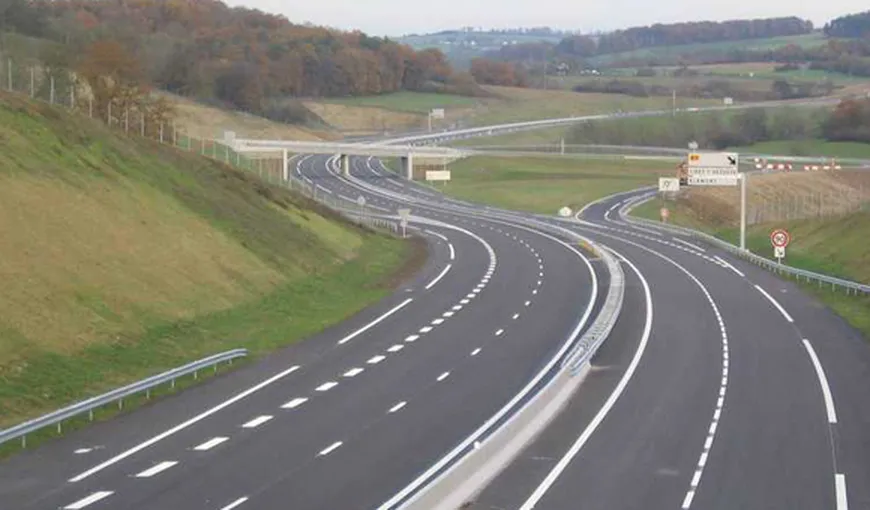 CNAIR: Loturile 1 şi 5 ale Autostrăzii Sibiu-Piteşti au fost trimise la Autoritatea de Achiziţii Publice