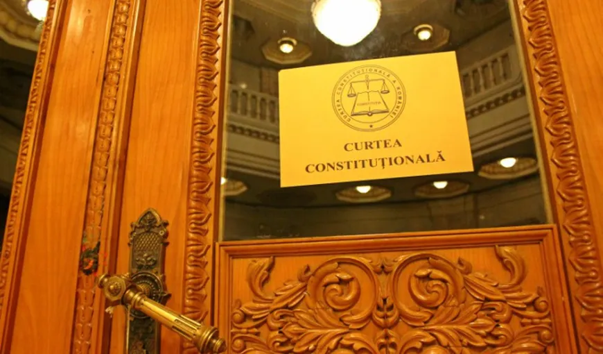 APADOR-CH cere CCR să se pronune asupra ordonanţei privind codurile penale până pe 11 februarie