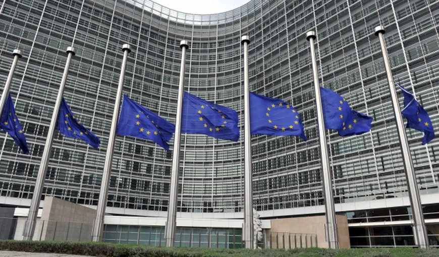Comisia Europeană va cere opiniile ţărilor UE privind situaţia statului de drept în Polonia