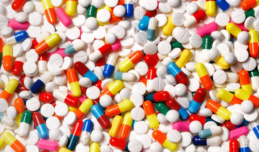 Guvern: 13 noi medicamente intră pe listele acordate compensat şi gratuit