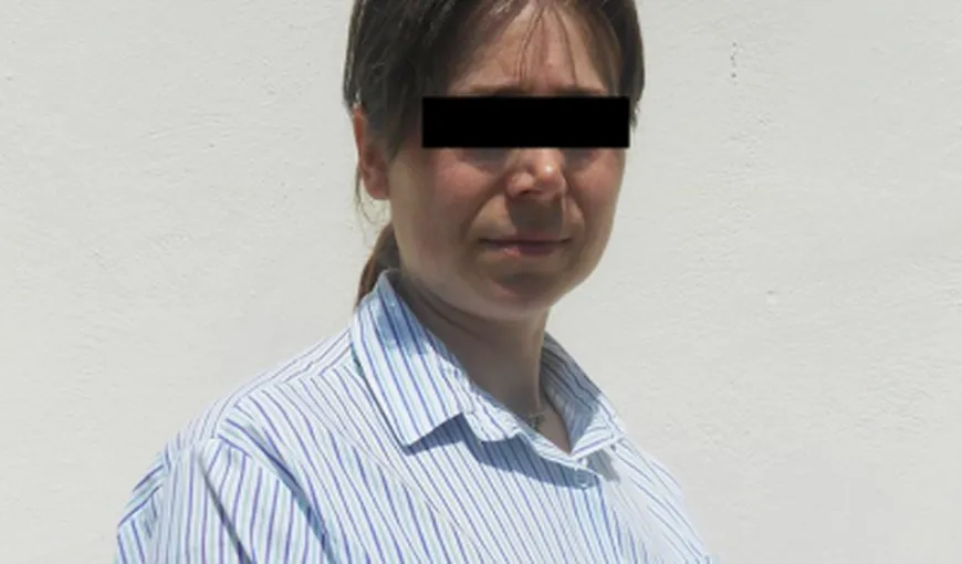 Profesoara din Neamţ care ar fi întreţinut relaţii sexuale cu un elev care apoi s-a sinucis, plasată în arest la domiciliu