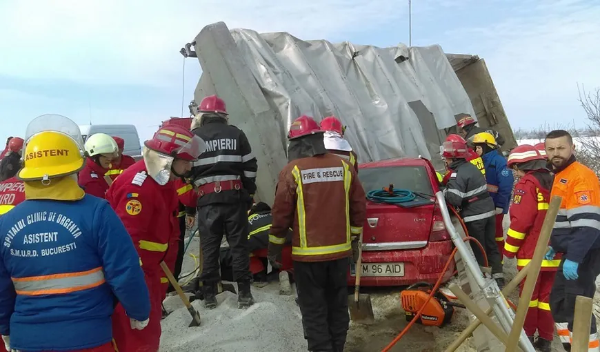 Accident grav la Ploieşti: Un şofer rămas încarcerat, preluat cu elicopterul. Traficul auto, BLOCAT UPDATE