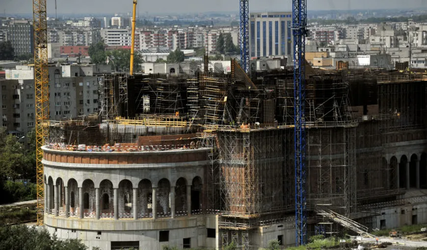 Primăria Capitalei vrea să dea 12 milioane de euro din bugetul municipalităţii pentru biserici. 30% din bani, la Catedrala Neamului