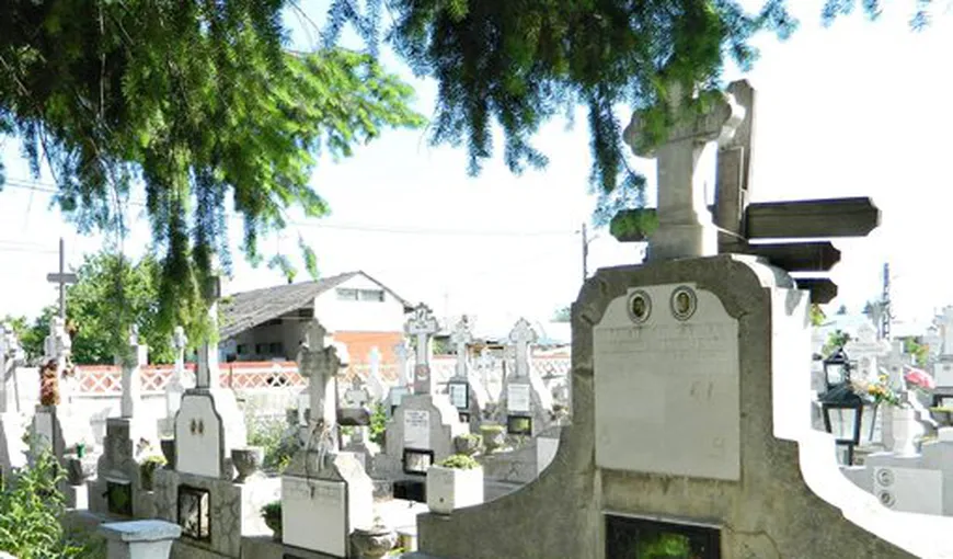 Vrei să îţi cumperi loc de veci la REDUCERE? ANAF vinde morminte şi teren în cimitir cu discount 50%