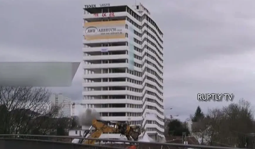 Demolare spectaculoasă în Germania VIDEO