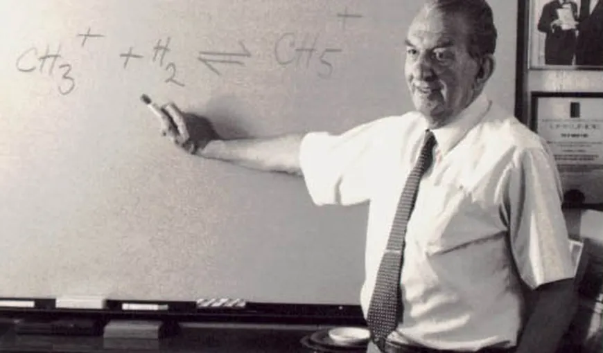 Chimistul George Olah, câştigător al premiului Nobel, a murit la 89 de ani