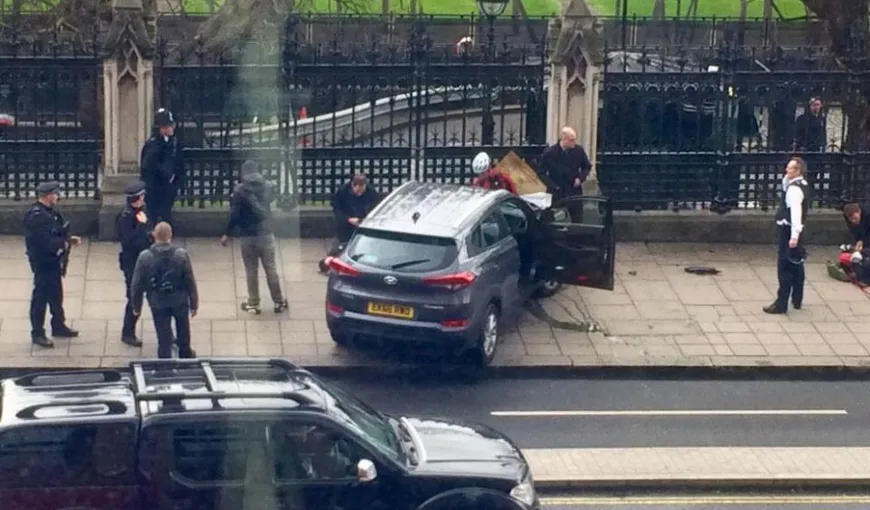 Atac TERORIST la Londra: Autorul atacului a acţionat singur. Poliţia verifică însă dacă au fost şi alte persoane