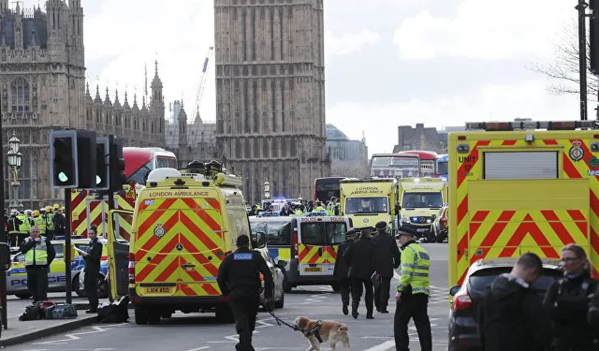 Marea Britanie: Două persoane suspectate de activităţi teroriste au fost arestate
