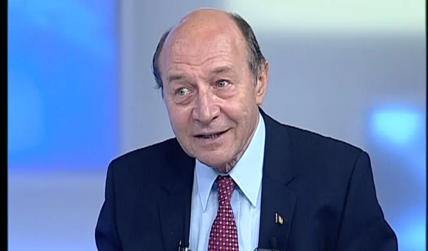 Traian Băsescu susţine că preşedintele ţării nu poate fi scos din mecanismul de desemnare a şefilor de la Armată