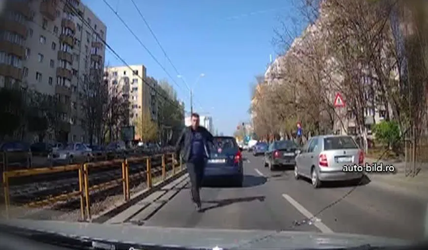 Bătaie în trafic, scene ca-n ringul de box pe străzile din Capitală VIDEO