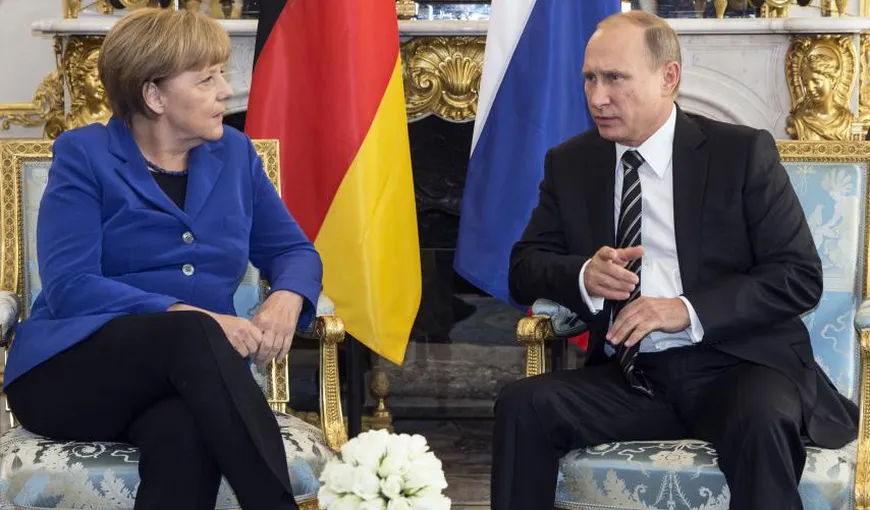 Angela Merkel se întâlneşte cu Vladimir Putin pe litoralul Mării Negre