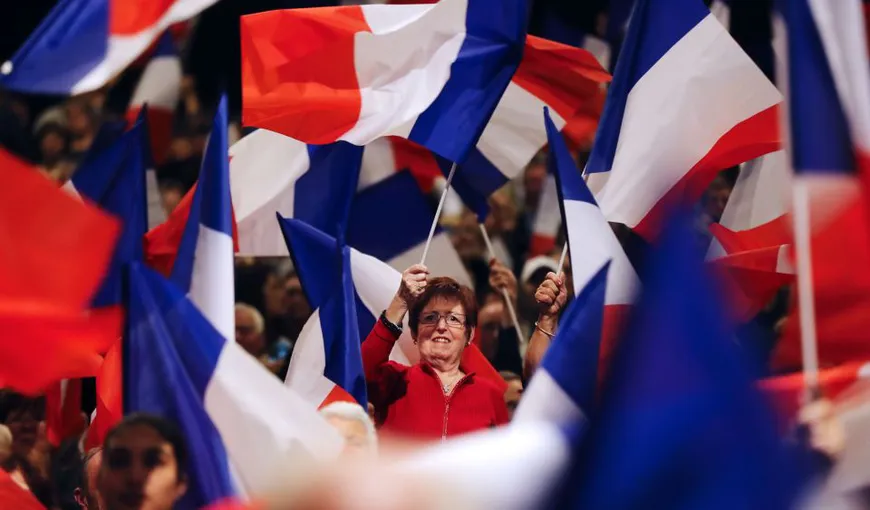 Alegeri Franţa: Niciun preşedinte francez nu a fost ales din primul tur