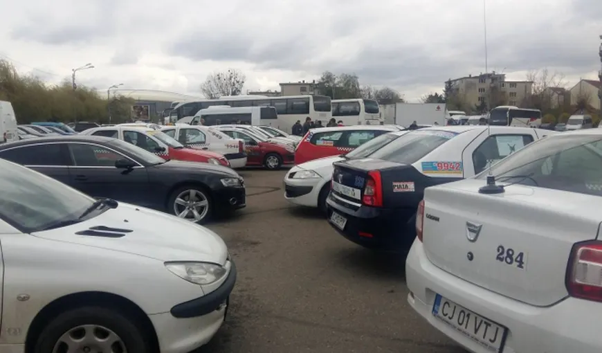 Taximetriştii din Cluj au protestat împotriva Uber