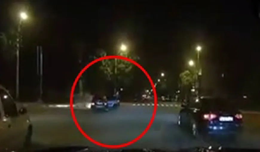 ACCIDENT SPECTACULOS surprins de camera unui şofer pe străzile din Piteşti VIDEO