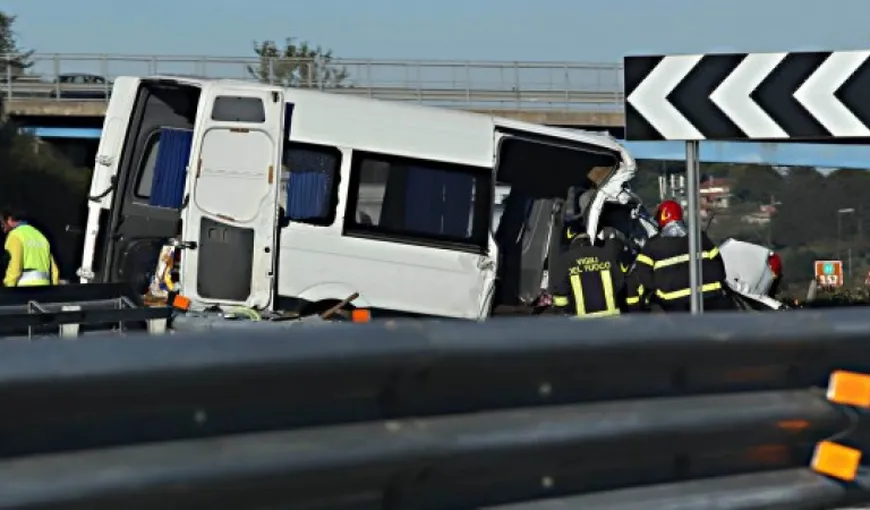 Doi cetăţeni români au murit într-un accident rutier produs în Franţa