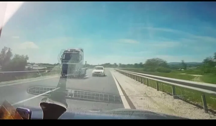 IMAGINI ŞOCANTE. Un şofer român, la un pas de moarte VIDEO