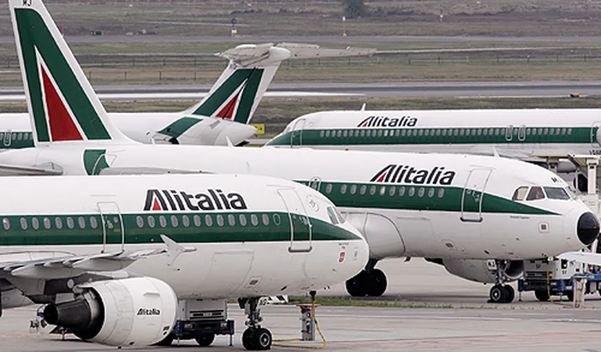 Compania aeriană ALITALIA va intra în procedură de FALIMENT după ce angajaţii au respins planul de restructurare