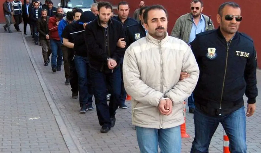 Mandate de arestare pentru 85 de funcţionari turci din Educaţie şi Energie