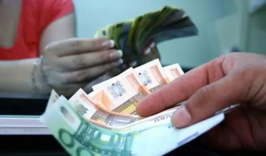 MoneyGram: Românii din Marea Britanie, Italia şi Spania trimit acasă cele mai mari sume. O tranzacţie medie este de 300 euro