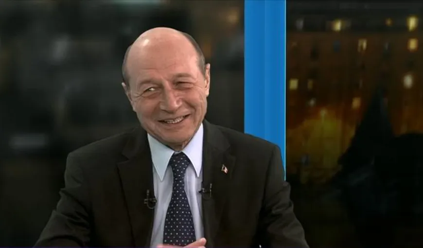 Băsescu ameninţă că va da în judecată comisia care anchetează alegerile din 2009: Le iau mulţi bani, că e mare comisia