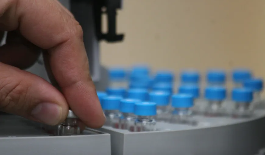 O echipă de cercetători americani a reuşit eliminarea virusului HIV la şoareci prin manipulare genetică