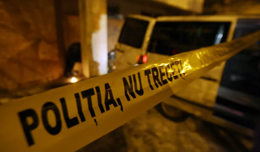 Crimă şocantă la Sighetu Marmaţiei. Un tânăr şi-a omorât tatăl, iar pe mamă a rănit-o grav