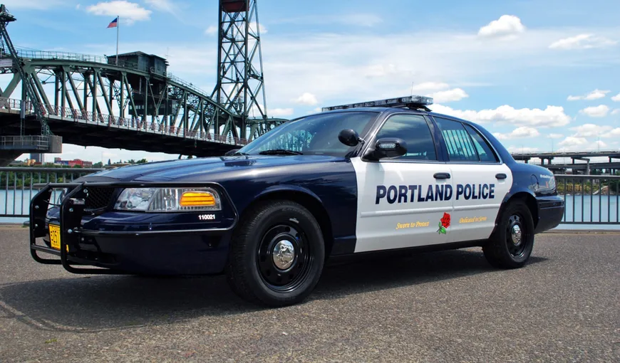 Doi bărbaţi uciși la Portland (USA), după ce ar fi încercat să oprească un incident antimusulman