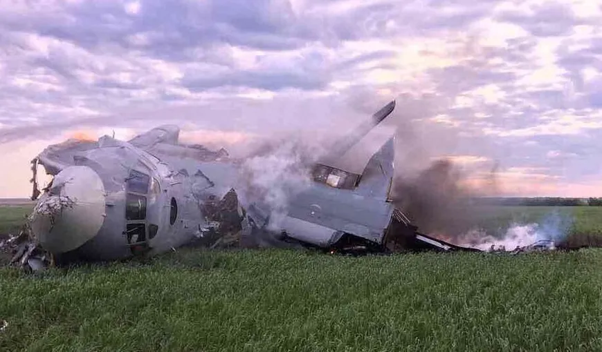 Avion militar prăbuşit în Rusia, înainte de aterizare. O persoană a murit, alte cinci sunt rănite