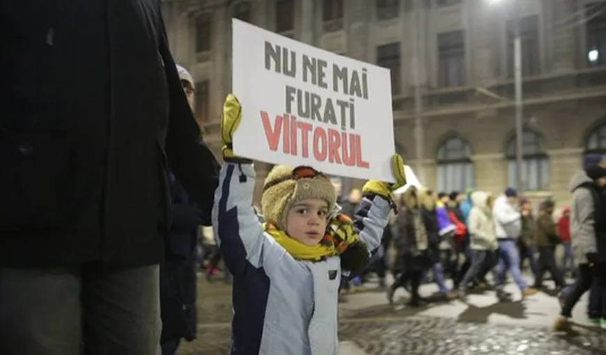 Se anunţă proteste în weekend. BNS, Cartel Alfa şi 39 de grupuri civice îndeamnă românii să ceară demisia Guvernului