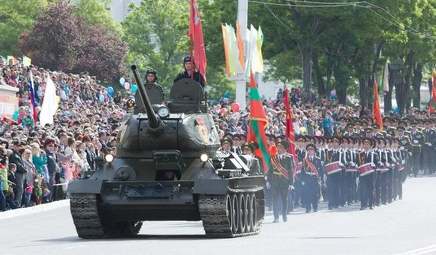 Moscova vrea să trimită soldaţi ruşi la parada de Ziua Victoriei de la Tiraspol. Chişinăul nu este de acord